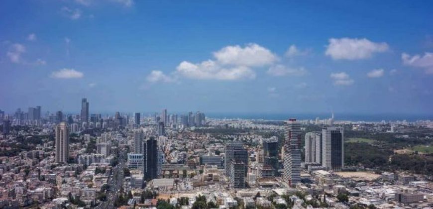 במגדל הכשרת הישוב לקניה בקומה גבוהה מאד