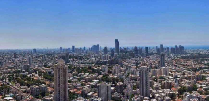 במגדל הכשרת הישוב לקניה בקומה גבוהה מאד