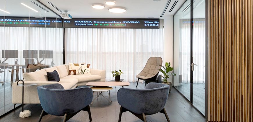 במגדל הפלטיניום בת"א, שוכר לטווח ארוך, מניב