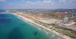 חוף התכלת בהרצליה במחיר של פעם בחיים!!!