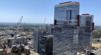 במגדל חדש ויפהפה בבני ברק, קומה עצמאית