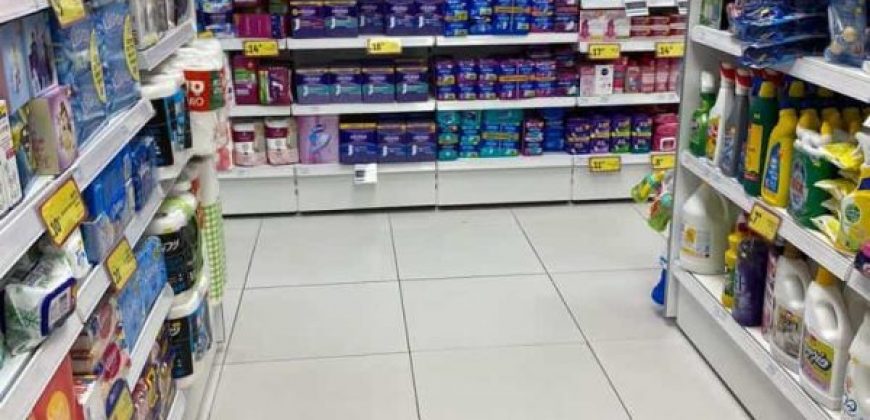 חנות בפריים לוקיישן מושכרת לסופר-פארם לטווח ארוך