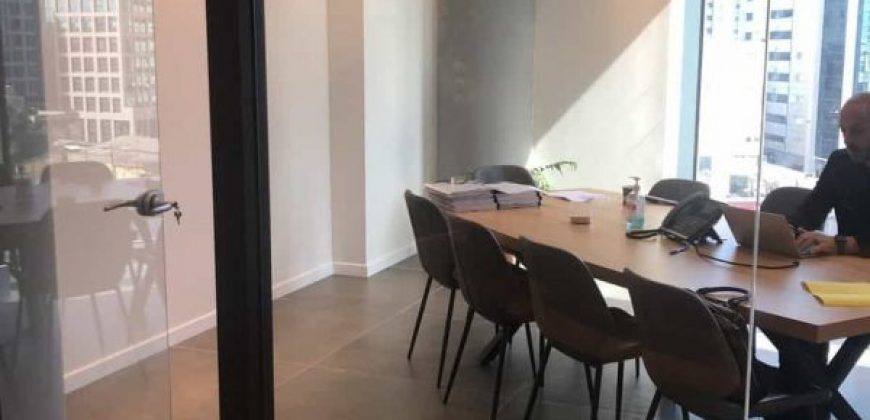 משרד מפואר במגדל ספיר במתחם הבורסה – נדיר!