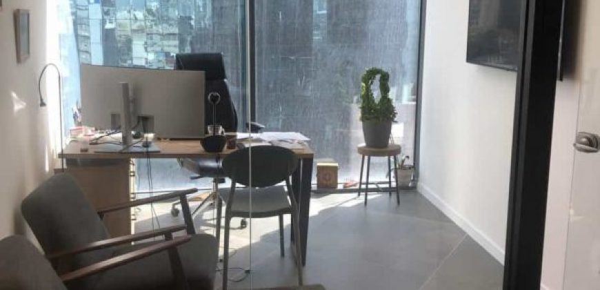 משרד מפואר במגדל ספיר במתחם הבורסה – נדיר!