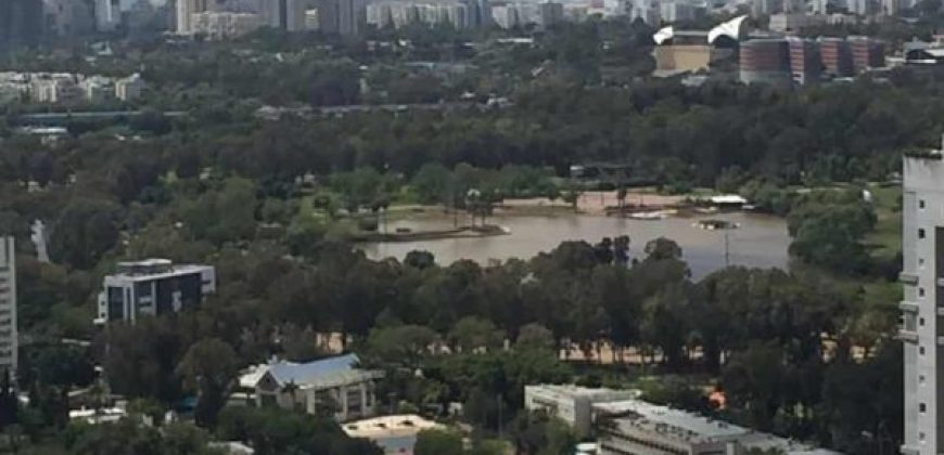 חובה לראות! במגדל בסר בקומה גבוהה עם נוף למערב ומרפסת יפהפייה