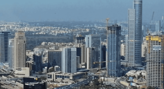 במגדל מפואר בבורסה 1,240 מ"ר + 17 חניות