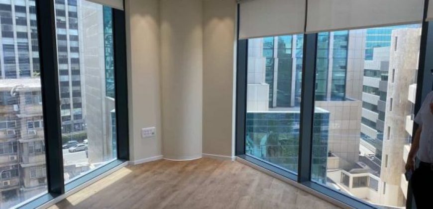 210 מטר יפהפיים למערב במגדל ספיר במתחם הבורסה ברמת גן