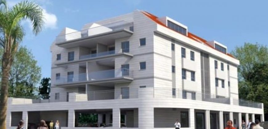 עסקה מניבה לטווח ארוך עם קופת חולים בכפר סבא