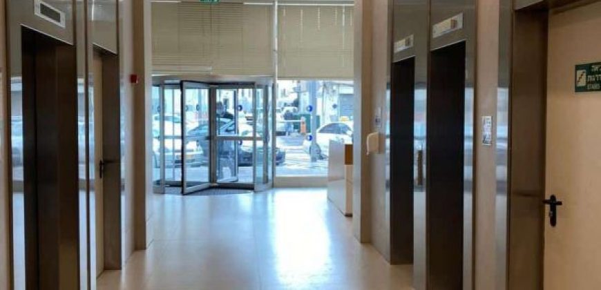 בתל אביב, בניין משרדים יפהפה במחיר מציאה!