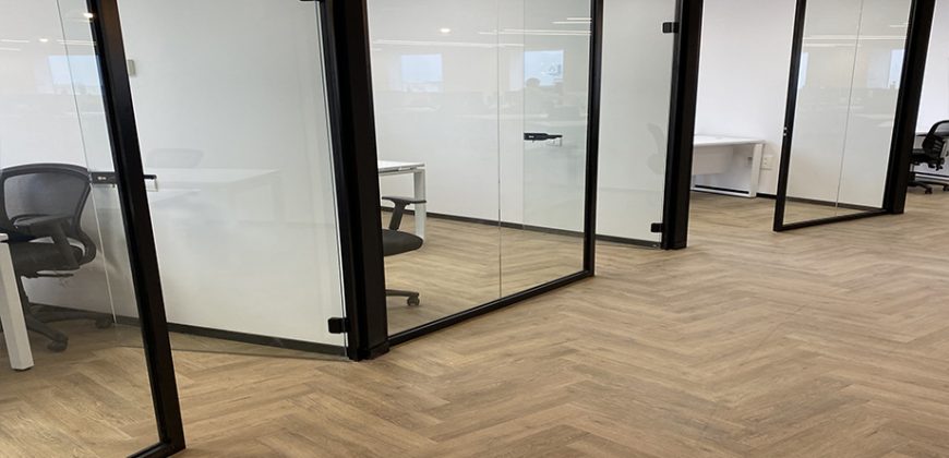 להשכרה במגדל משה אביב, משרד מדהים להשכרה בקומת הסקאיי