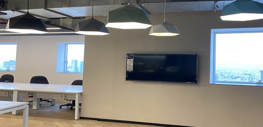 להשכרה במגדל משה אביב, משרד מדהים להשכרה בקומת הסקאיי