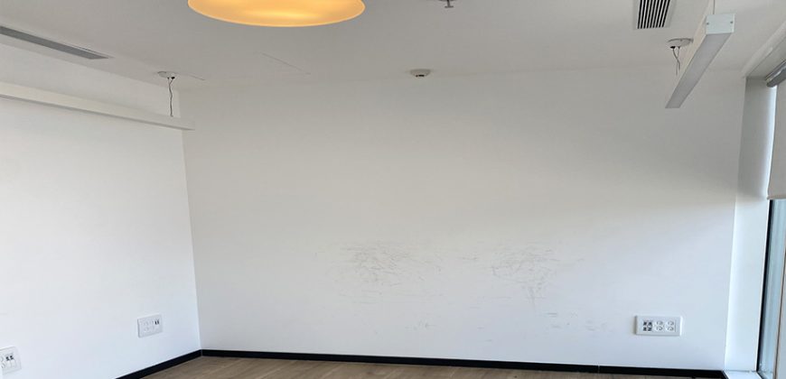 משרד נדיר למכירה, מגדל אלקטרה סיטי המבוקש בתל אביב