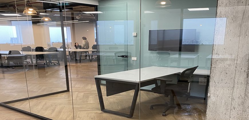 להשכרה במגדל משה אביב, משרד מדהים להשכרה בקומת הסקאיי