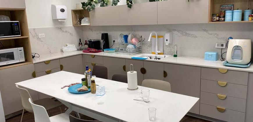 משרד למכירה ברמת גן, רמת גימור מהממת ויחחודית