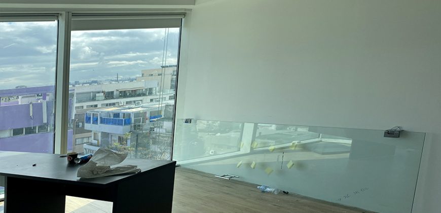 משרד נדיר למכירה, מגדל אלקטרה סיטי המבוקש בתל אביב