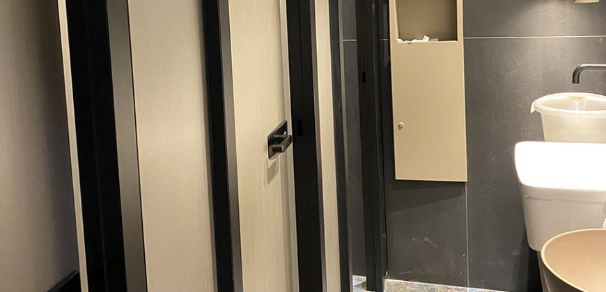 במגדל הכשרת הישוב החדש והמבוקש משרד בגמר מלא 150 מ