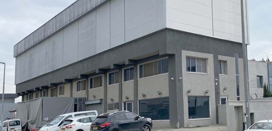 מציאה! מבנה תעשייתי בגן יבנה למלאכה, תעשייה, משרדים ועוד.