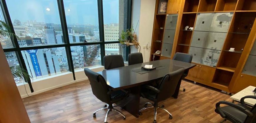 משרד יוקרתי ומדוגם במתחם הבורסה ברמת גן