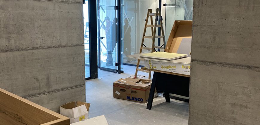 במגדל הכשרת הישוב החדש והמבוקש משרד בגמר מלא 150 מ