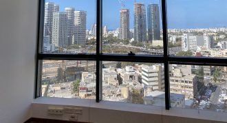 משרד להשכרה בבית זקסנברג ר"ג – 130 מ"ר