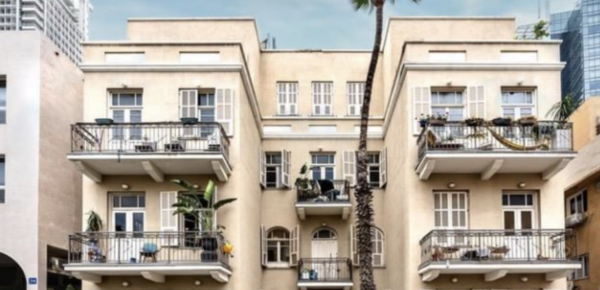 קומה מסחרית בשלמותה בלב העיר תל אביב להשכרה