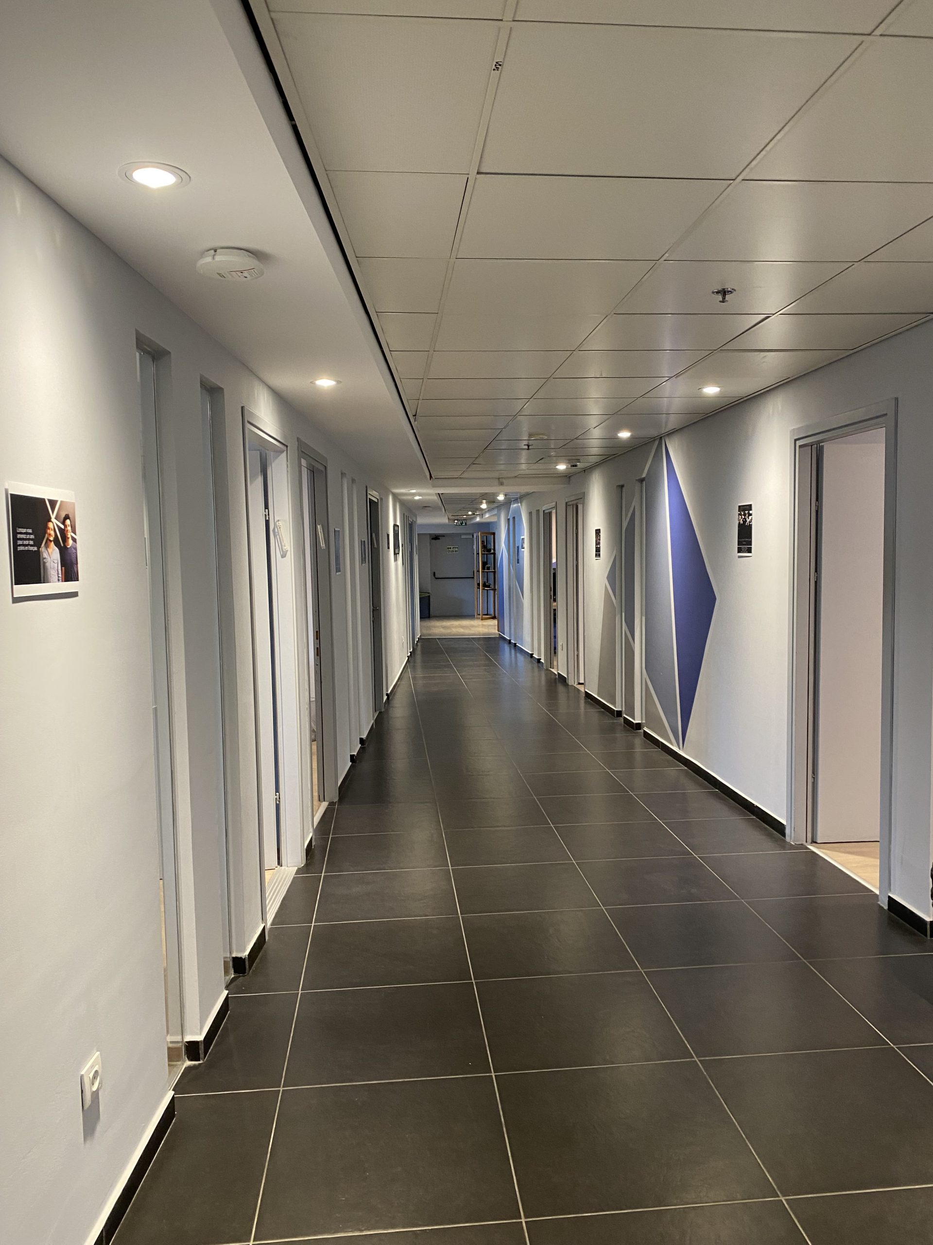 משרד להשכרה בתל אביב 516 מטר