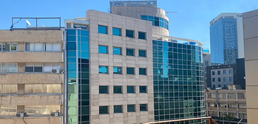 משרד להשכרה בבניין בוטיק במתחם הבורסה רמת גן