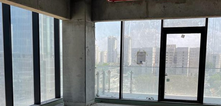 משרד פינתי יפהפה למכירה במגדלי בסר סיטי פ"ת החדשים!