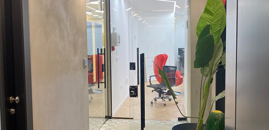 משרד להשכרה 630 מ"ר בלב תל אביב ציר מנחם בגין!