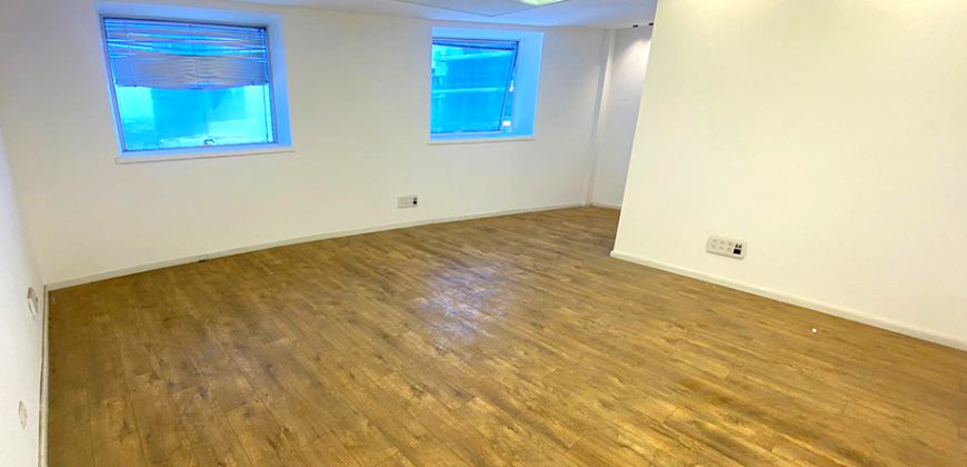 מציאה, השכרת משרד במגדל משה אביב, נוף משגע