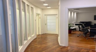 משרד להשכרה בבית זקסנברג ר"ג – 130 מ"ר