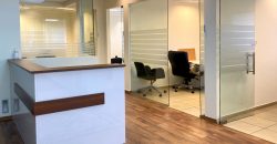 משרד מציאה! להשכרה על ציר יגאל אלון