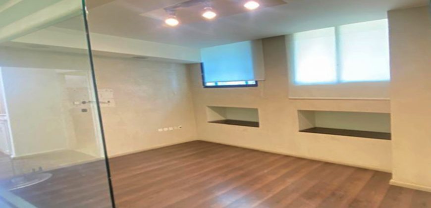 משרד מציאה! להשכרה במתחם הבורסה המבוקש