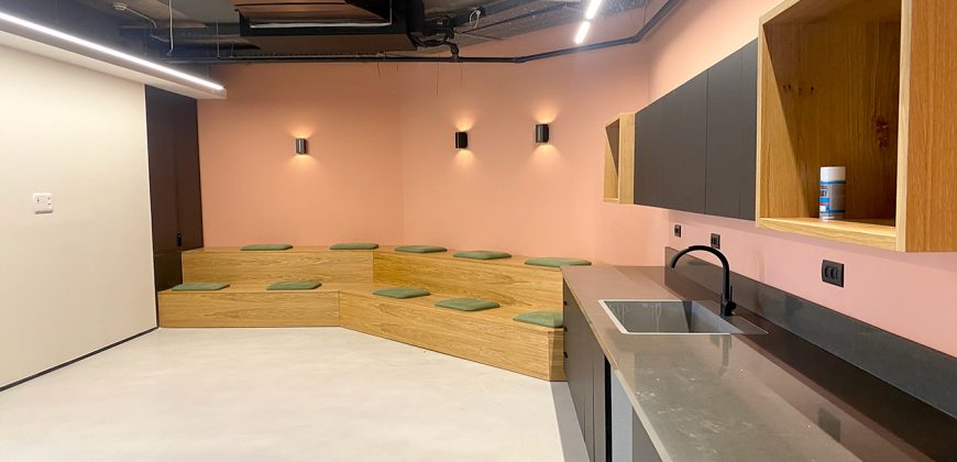 משרד להשכרה בתל אביב 222 מ"ר רמת גמר גבוהה מאוד!!