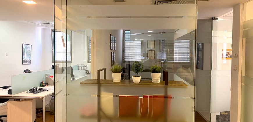 קומה עצמאית להשכרה 416 מ"ר לב מתחם הבורסה!!