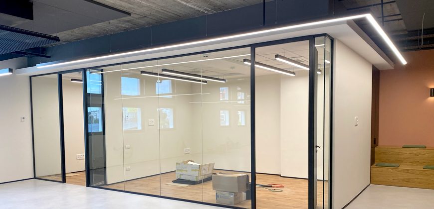 משרד להשכרה בתל אביב 222 מ"ר רמת גמר גבוהה מאוד!!