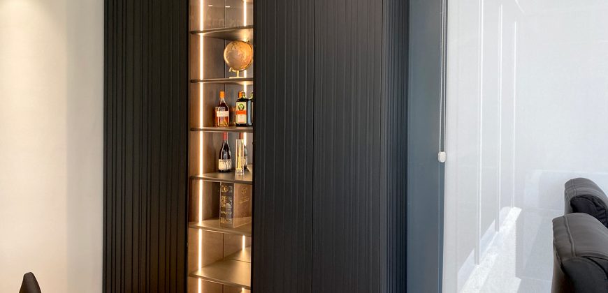 משרד להשכרה 216 מ"ר במגדל ספיר היוקרתי!