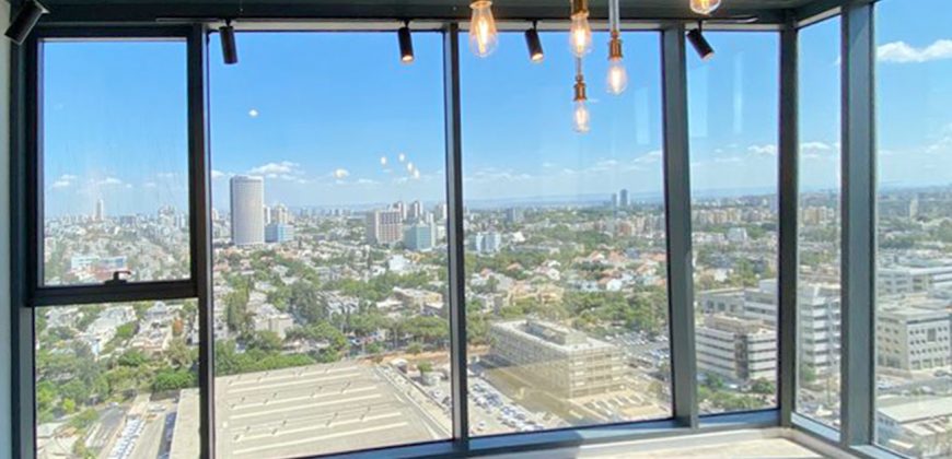 משרד יפהפה להשכרה במגדל אלון