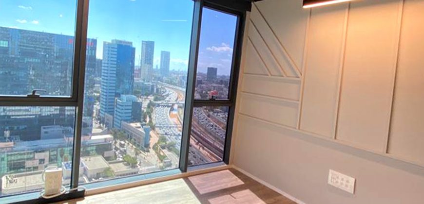 משרד יפהפה להשכרה במגדל אלון