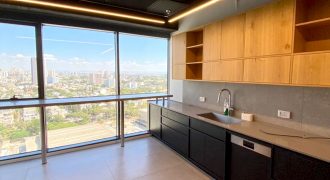 משרד יפהפה להשכרה במגדל אלון