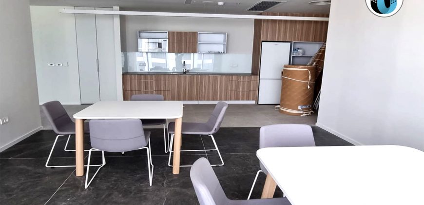 השכרת משרד בסקיי טאוור, יפהפה, נוף ונדיר