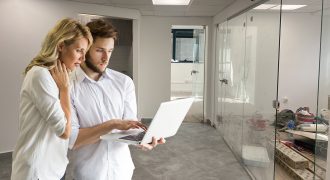 משרד להשכרה – 140 מ"ר – 75 ש"ח למ"ר בקרבת רכבת.